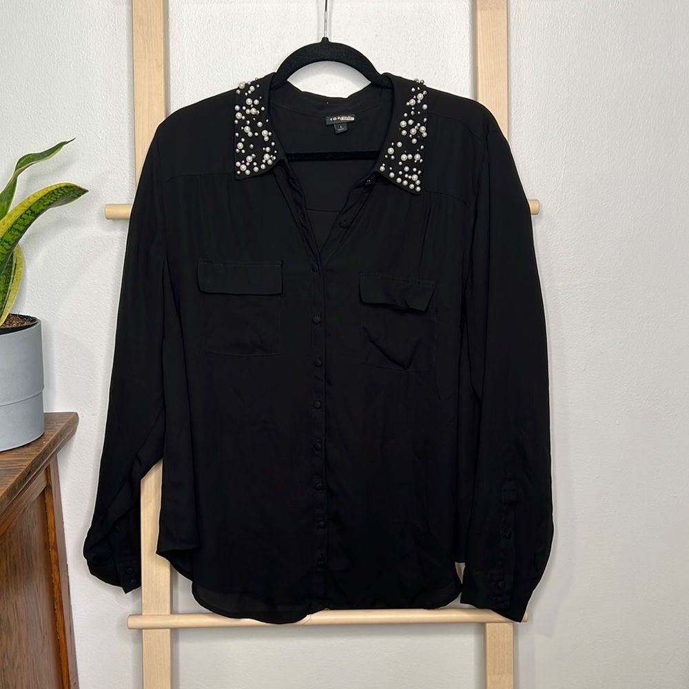 TORRID Pearl Collar Button Up, Black, SIZE 1